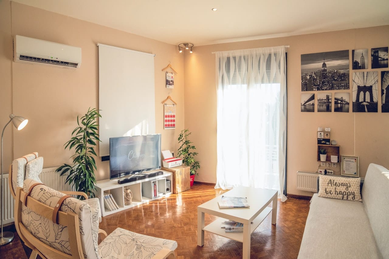 5 Effective Decluttering Tips to Combat Hoarding